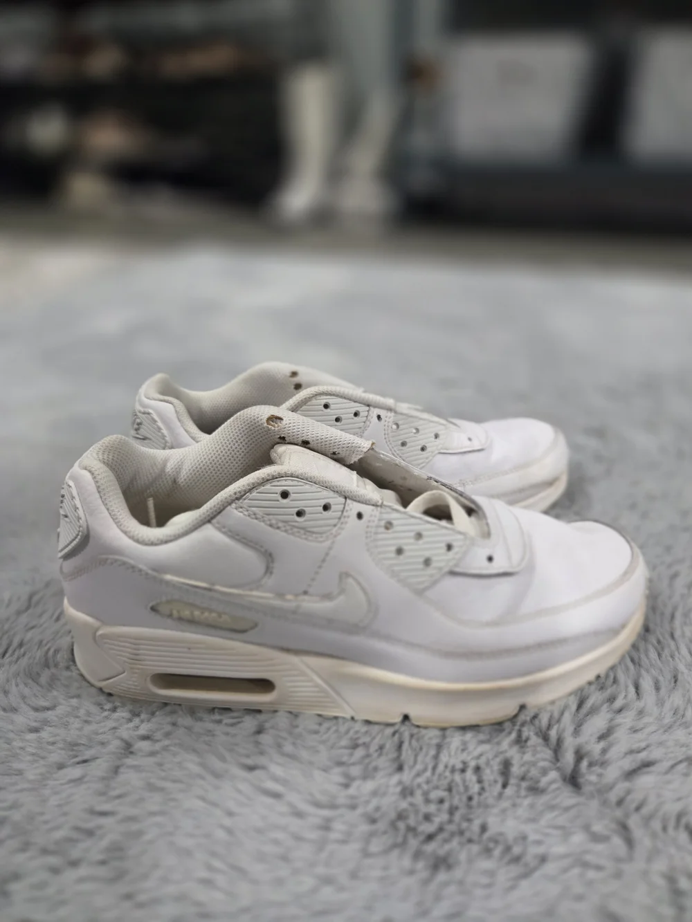Nike Kids White Air Low-Top Sneakers